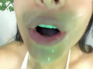 Chaturbate Nude Webcam of mariana_vidal