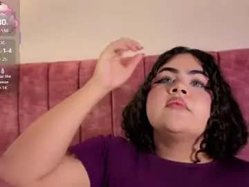 Chaturbate Live Sex Cam of lou_22_