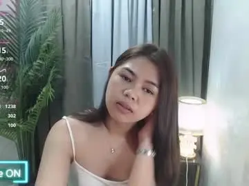 Chaturbate Best live sex cam show of miss_briella