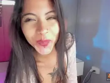 Chaturbate Free Live Porn of shelley_fox