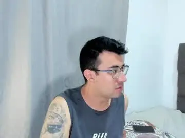 Chaturbate Free Porn Cam of paolaanddaniel