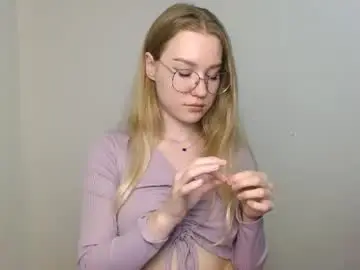 Chaturbate Best live sex cam show of abbymoore__