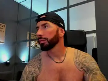 Chaturbate Live Sex Cam of arongrant