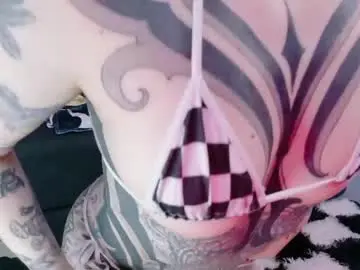 Chaturbate Free Porn Cam of herinfernalmajesty