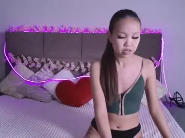 Chaturbate Watch Live Sex Cams of ailitta