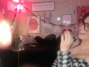 Chaturbate Live Sex of milf_lacey