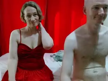 Chaturbate Free Live Porn of mrs_velvet_vixen_and_mr_stud