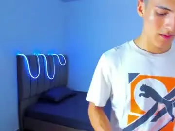 Chaturbate Live Porn of matiius18