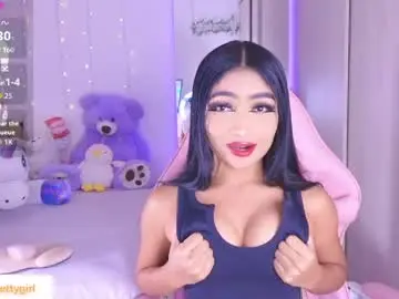 Chaturbate Live Sex Cam of hazelbabee_