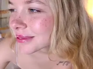 Chaturbate Sex Cam of milly_shy