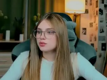Chaturbate Live Sex Cam of yourbeautyarya