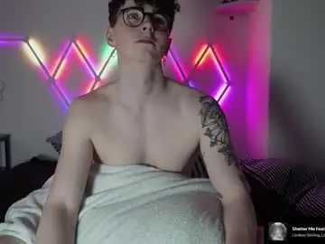 Chaturbate Sex Cam of alfiegreenxxx