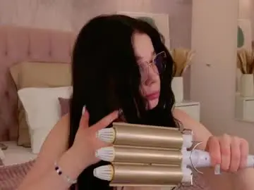 Chaturbate Free Porn Cam of nikaflowers