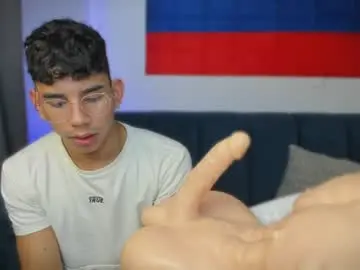 Chaturbate Adult Video Chat of andrew_twink18