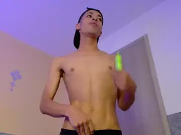 Chaturbate Sex Chat of liam_mercurio