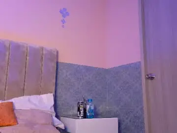 Chaturbate Live Sex Cam of liam_mercurio