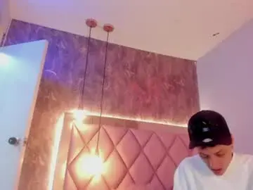 Chaturbate Adult Video Chat of megan_and_clohe