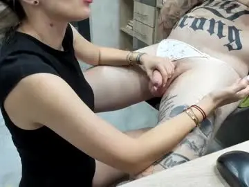 Chaturbate Watch Live Sex Cams of tattoo_couple77