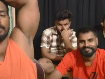 Chaturbate Adult Video Chat of indiandesiguys2023
