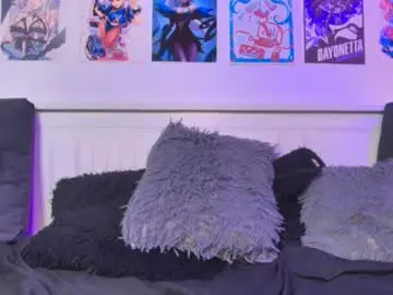 Chaturbate Live Sex Cam of snowblack_