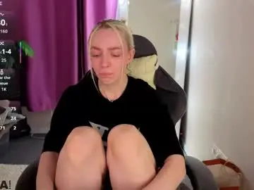 Chaturbate Live Sex Cam of rockett_bunny