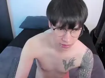 Chaturbate Watch Live Sex Cams of andy_bankai