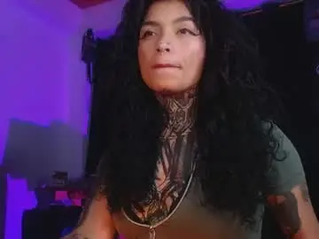 Chaturbate Sex Chat of ema_ploxx