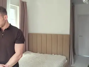 Chaturbate Free Live Porn of muscularfriend