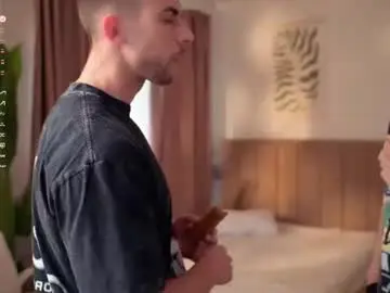 Chaturbate Free Live Porn of muscularfriend