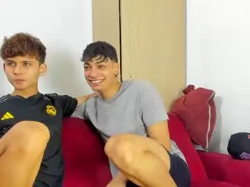 Chaturbate Live Porn of sexys_boys18
