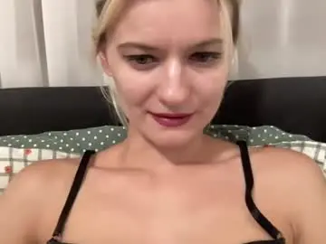 Chaturbate Live Sex Cam of onika_cox