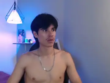 Chaturbate Best live sex cam show of wayath
