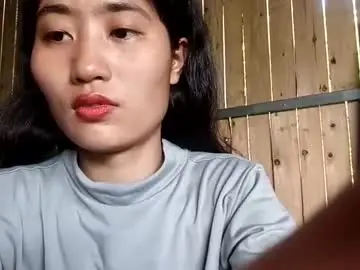 Chaturbate Live Sex Cam of xiagoal_cute