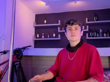 Chaturbate Live Sex Cam of angel_still_