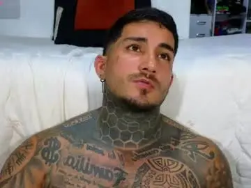 Chaturbate Adult Video Chat of twonaugthy77