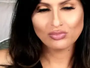 Chaturbate Free Live Porn of kxaxmichelle