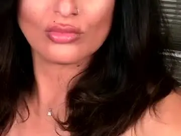 Chaturbate Adult Video Chat of kxaxmichelle
