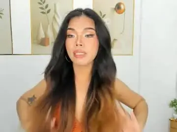 Chaturbate Watch Live Sex Cams of lucyvane