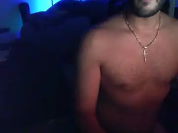 Chaturbate Free Live Porn of sexythongguy1