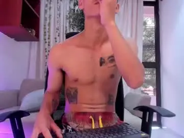 Chaturbate Best live sex cam show of adammercury_