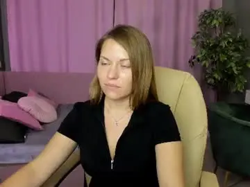 Chaturbate Adult Webcams of kira_miragee