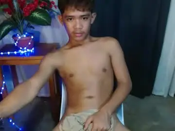 Chaturbate Nude Webcam of asianjoshua21