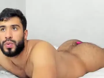 Chaturbate Live Sex of andres_cortes5