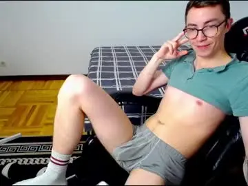 Chaturbate Live Porn of charlieseyer