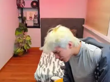 Chaturbate Live Sex Cam of stich_23