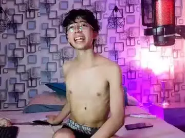 Chaturbate Best live sex cam show of twink_sebas7