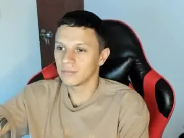 Chaturbate Free Porn Cam of masterdave7