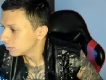 Chaturbate Sex Cam of masterdave7