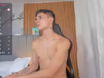 Chaturbate Free Live Porn of dustinlevine
