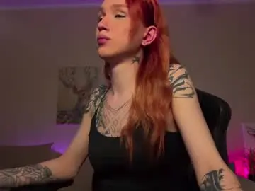 Chaturbate Live Sex Cam of twiinkie_pie